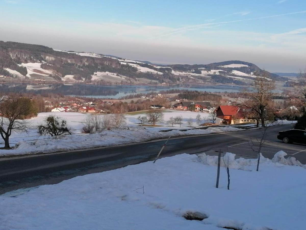 Wunderschoene Ferienwohnung Mit Seeblick زيل أم موس المظهر الخارجي الصورة