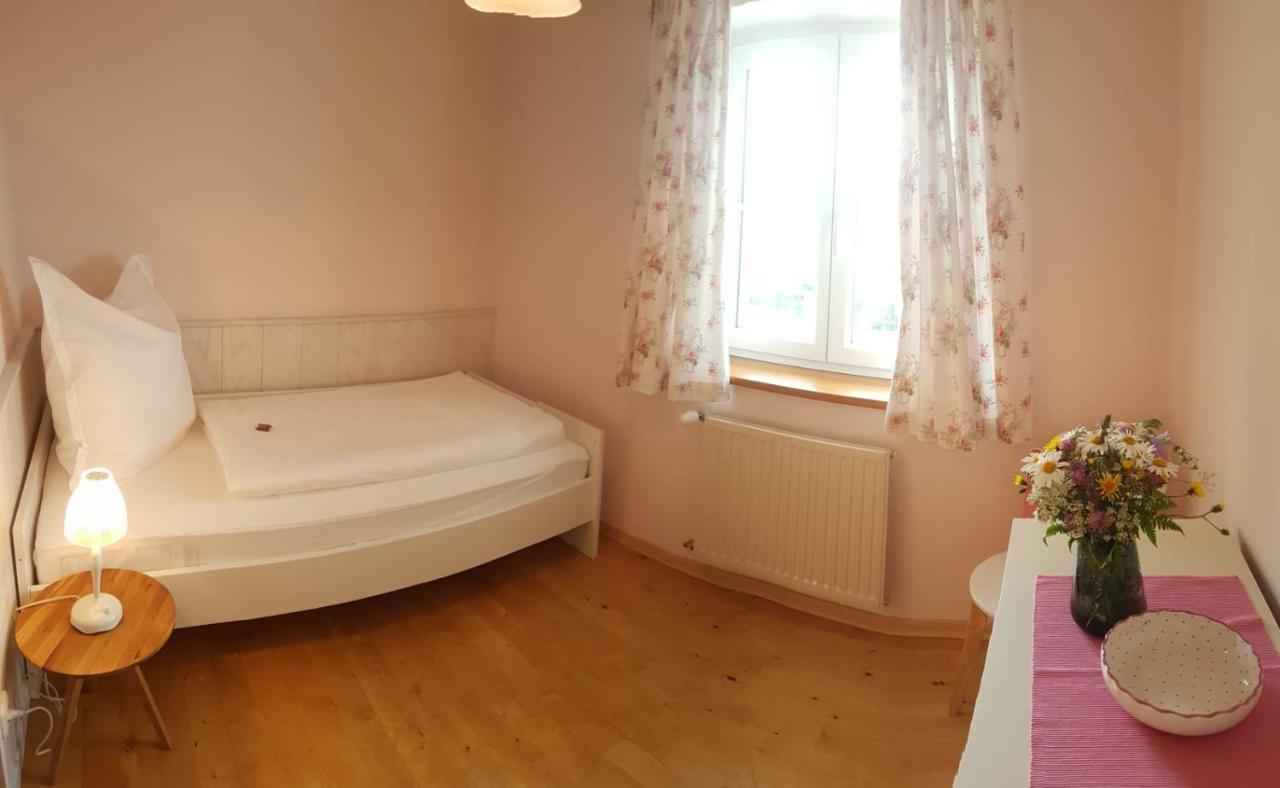 Wunderschoene Ferienwohnung Mit Seeblick زيل أم موس المظهر الخارجي الصورة