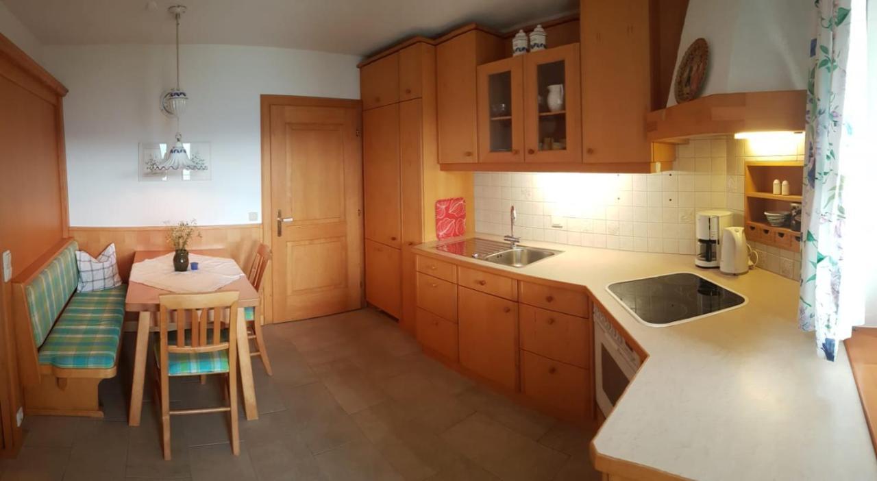 Wunderschoene Ferienwohnung Mit Seeblick زيل أم موس المظهر الخارجي الصورة